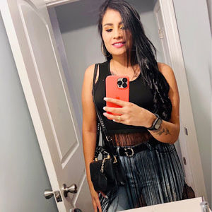 Meet your Posher, Ximena